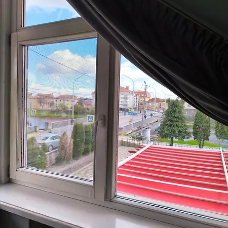 Delfin * Mukatschewo